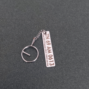 Custom Metal Keychain with Engraved Message – Sleek & Modern Design